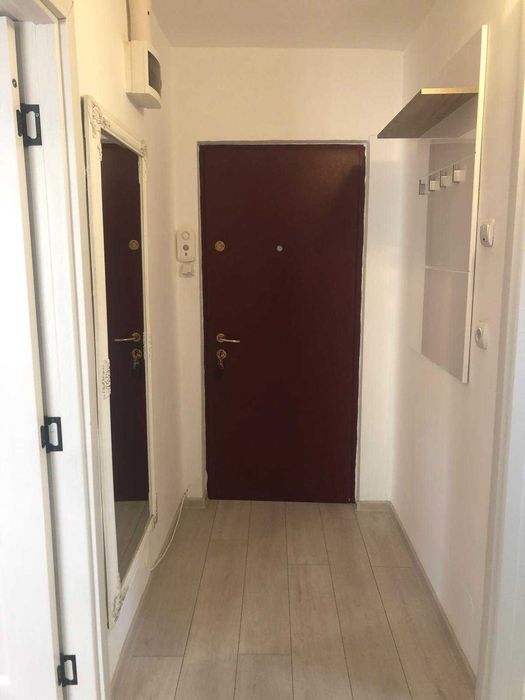 Garsoniera, de inchiriat, Militari - Lujerului - Orsova