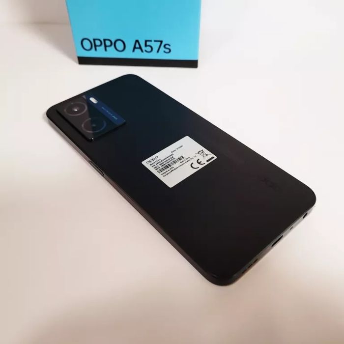 OPPO A57s 4/64ГБ в хорошем состоянии