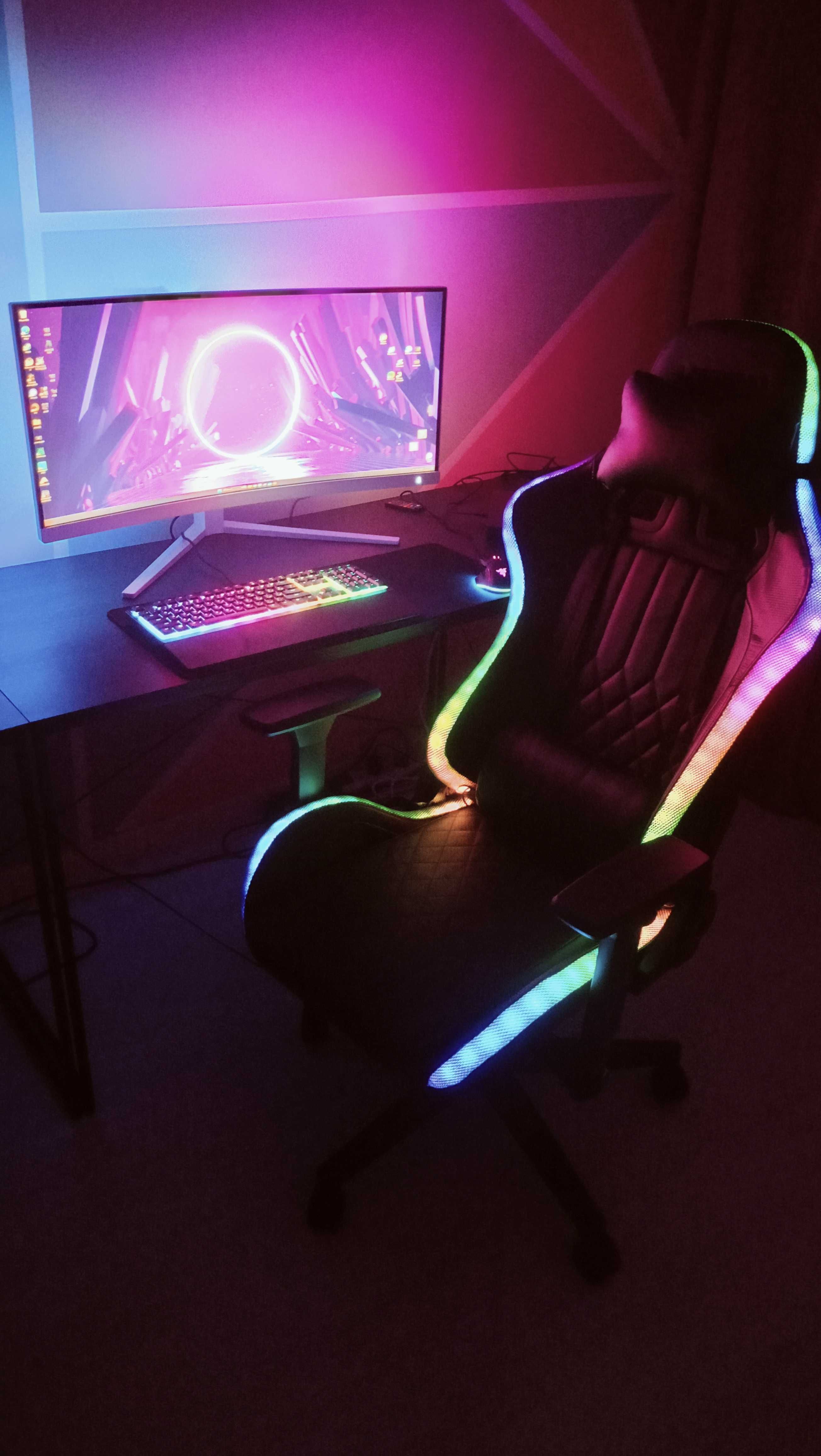 Геймърски стол с RGB подсветка - LEGEND RANUM