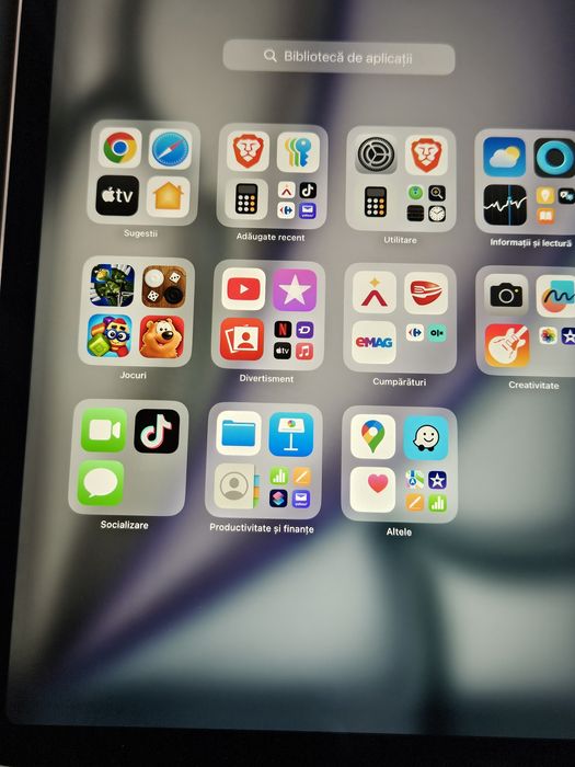Vând ipad air 11 M2