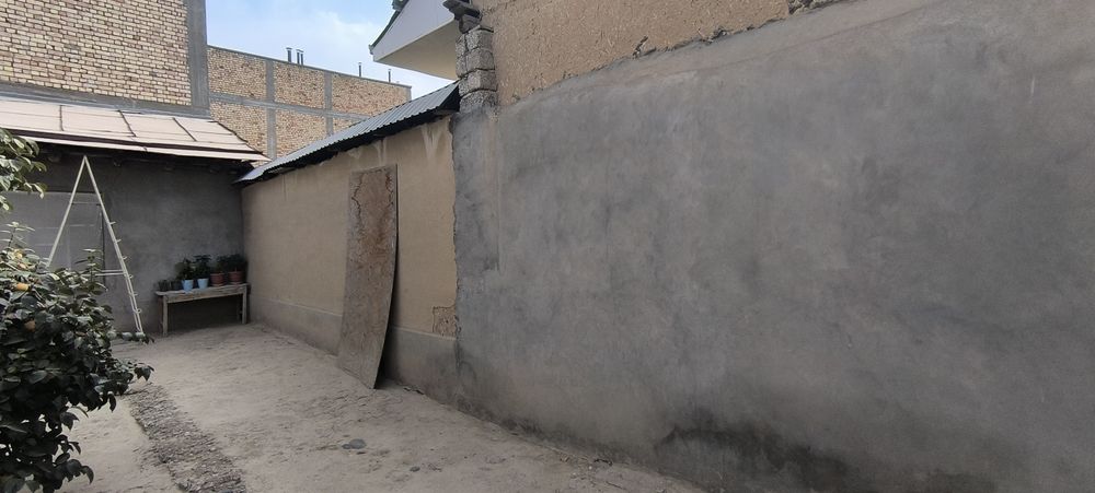 Продается дом в Шайхонтохурском районе ориентир Беш казан