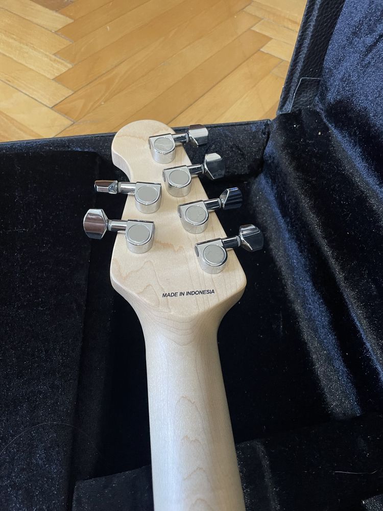 Sterling by MusicMan CT30SSS