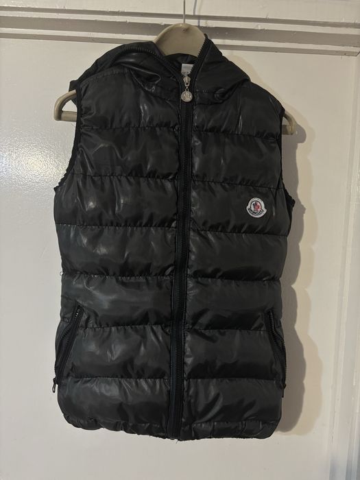 оригинален елек Moncler