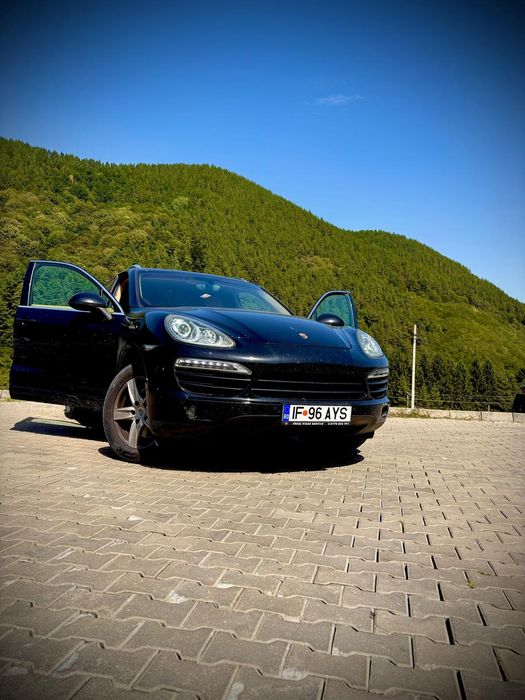 Porsche Cayenne Proprietar| set de cauciucuri noi Michelin cadou