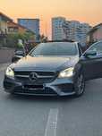 Vând Mercedes E Class AMG