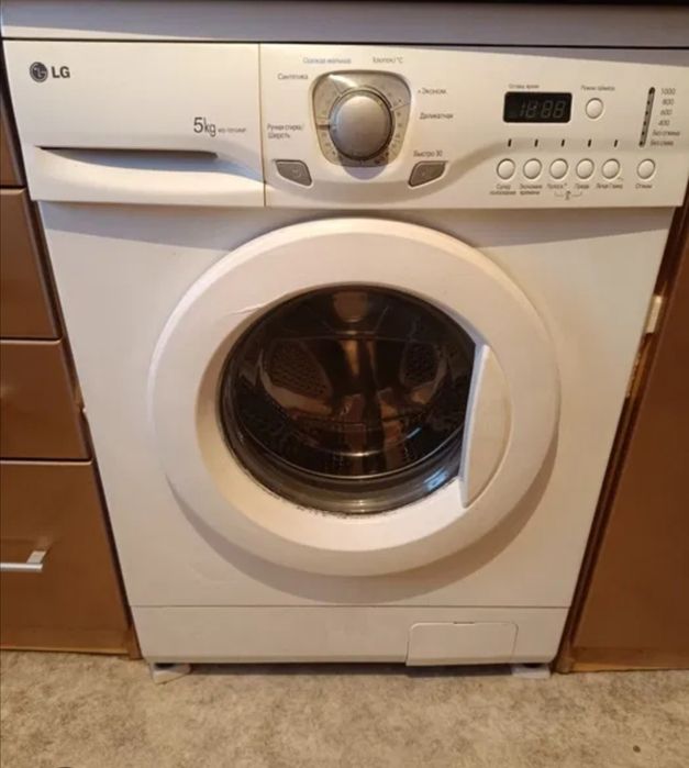 Продам стиральную машину фирмы LG 5 kG
