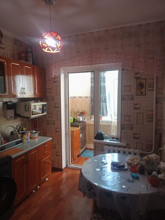 Продам 3-х комнатную квартиру