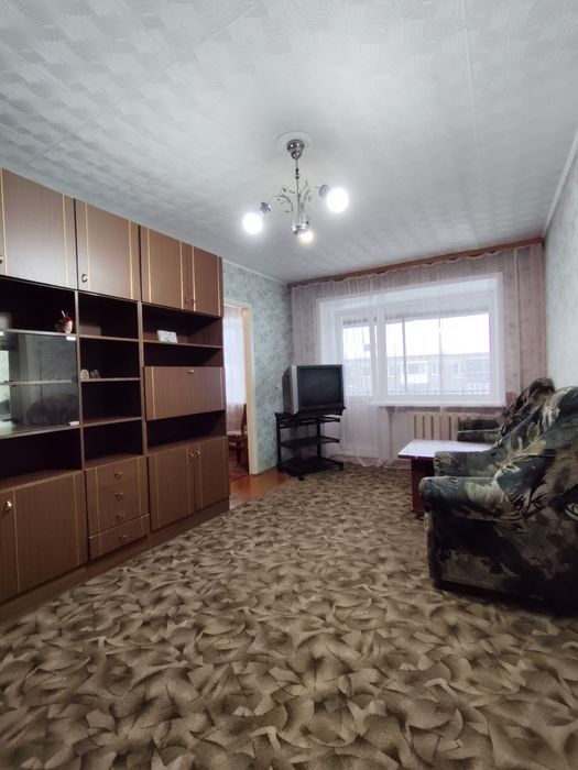 Продам 2х на Крылова