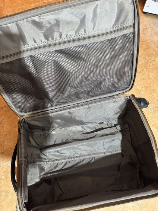 Valiza mare cu pisici