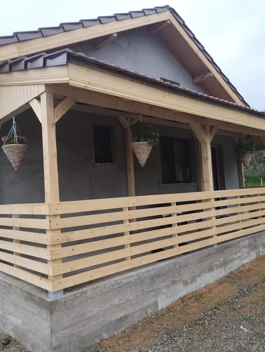 Foișoare, terase, magazii, pergole, căsuțe etc