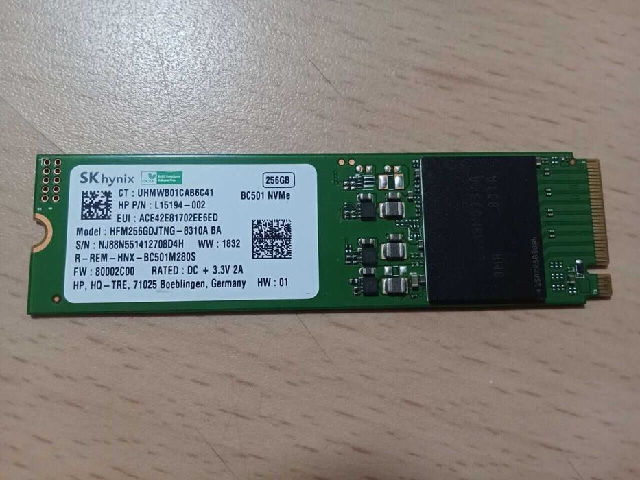 Твердотельный накопитель (SSD) 256 ГБ M.2 SK Hynix HFM256GDJTNG-8310A