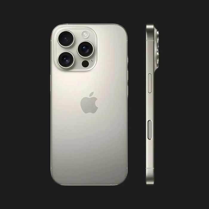 Продам iphone 16 pro max natural titan