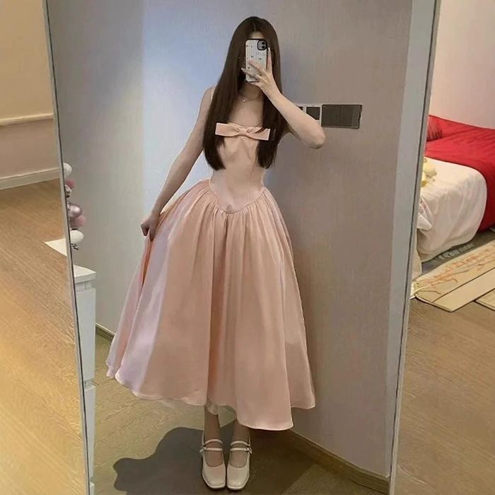 Продаю новое платье