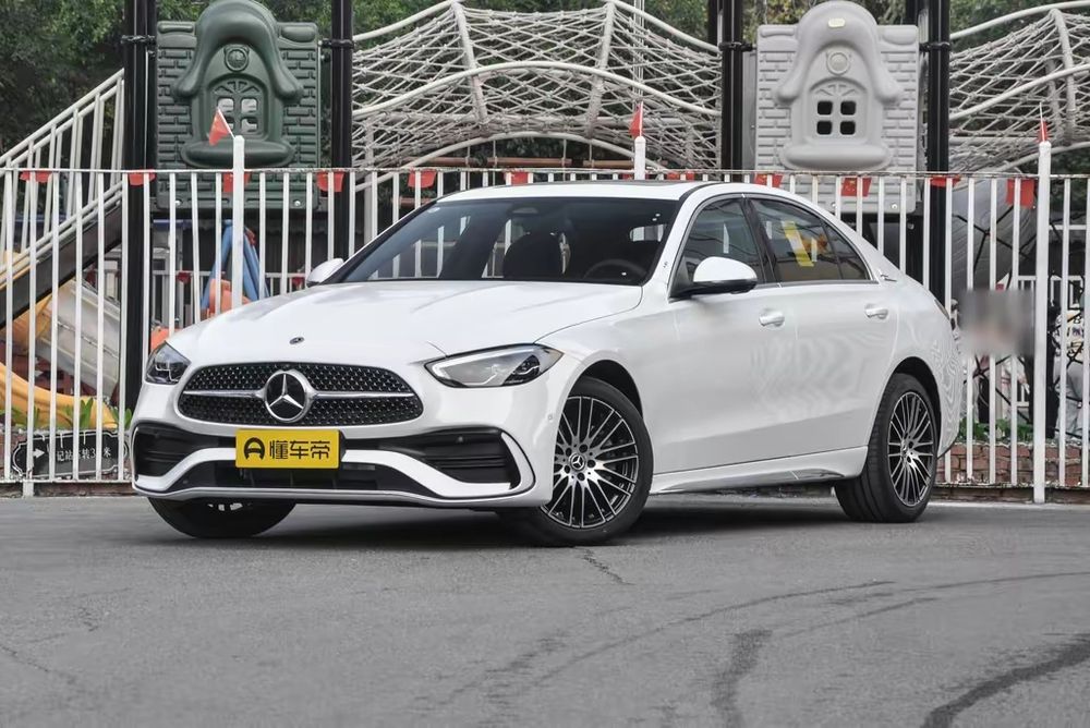 Мерседес обновленная версия C 200 L Sport 2025 года