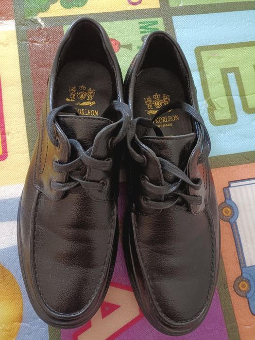 Ботинки черные классические в отличном состоянии