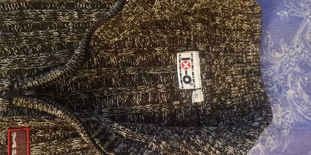 bluza groasa baieti, marime 152cm, 12-13 ani