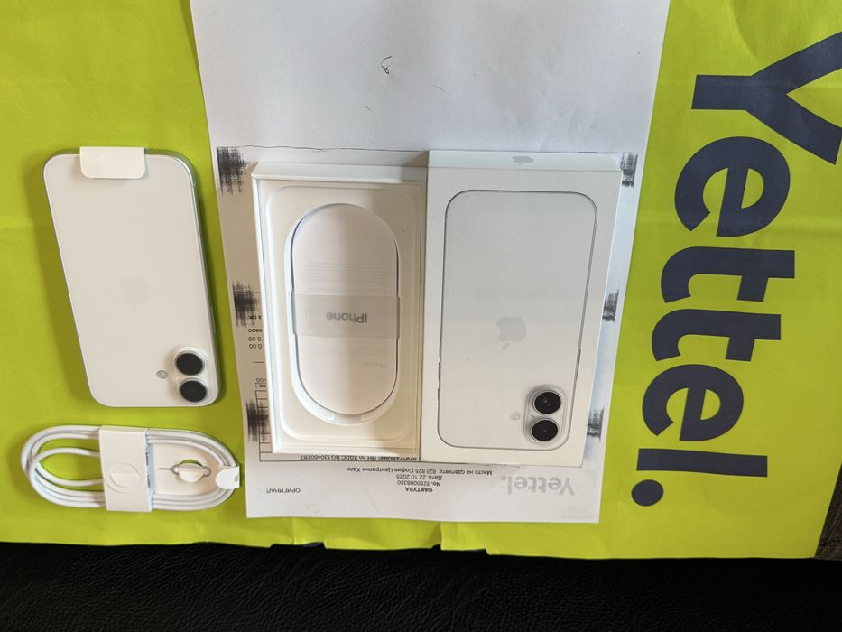 ЧИСТО НОВ 128GB iPhone 16 5G Yettel Гаранция 2028г. White