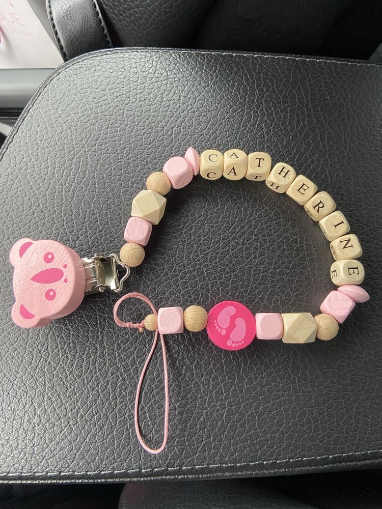 Lantisoare pentru suzeta personalizate