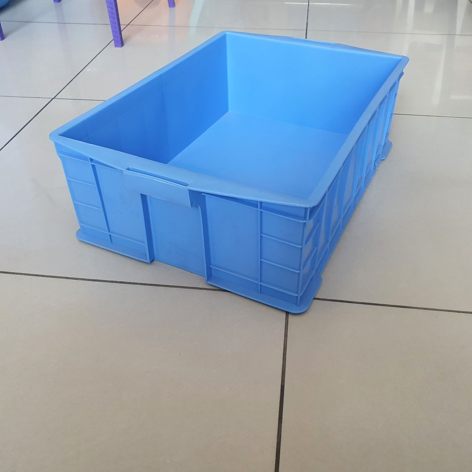 Plastmas yashiklar