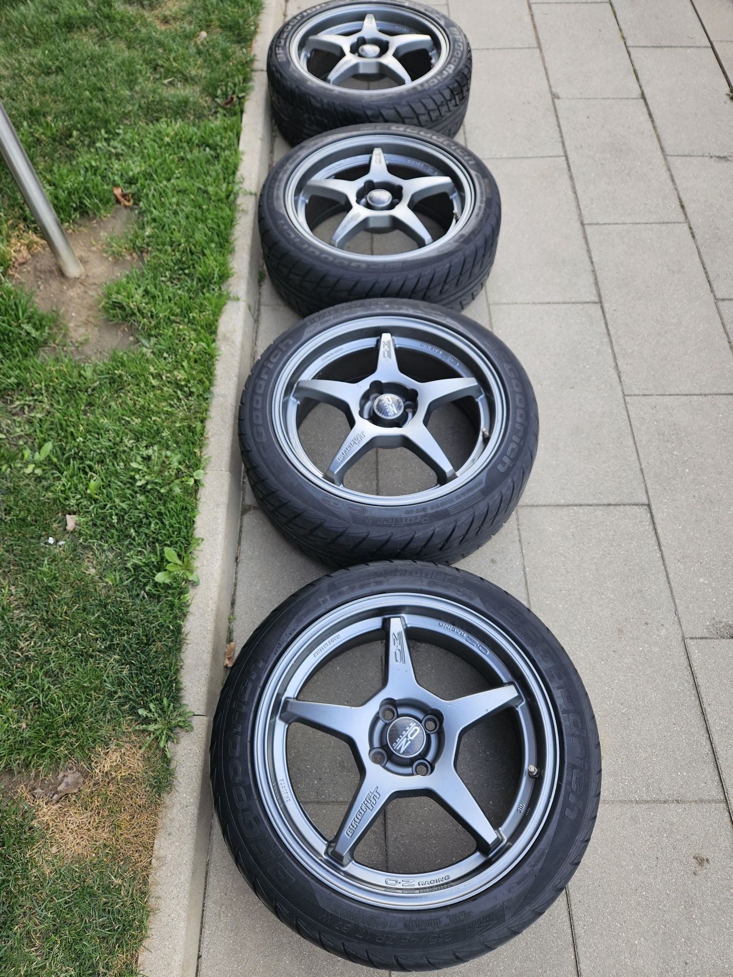 OZ Racing Crono HT 7Jx17" 4бр. Джанти 4х100