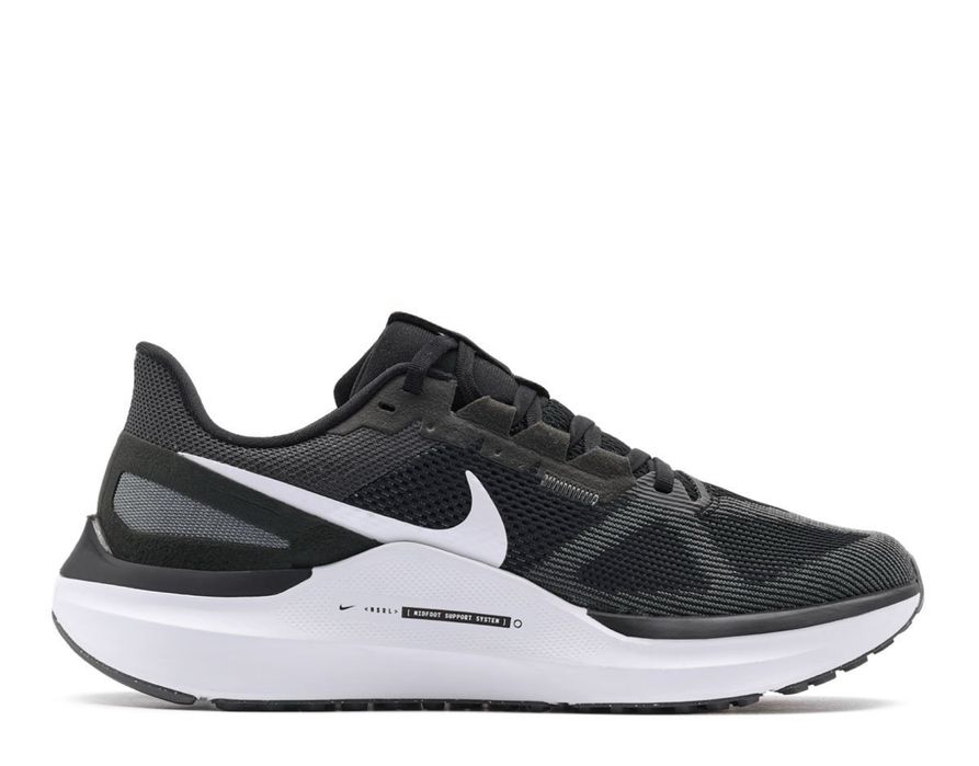 Nike Structure 25
