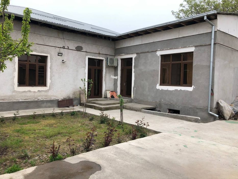 Yonimizada metro astanofkasi bor roxat krug