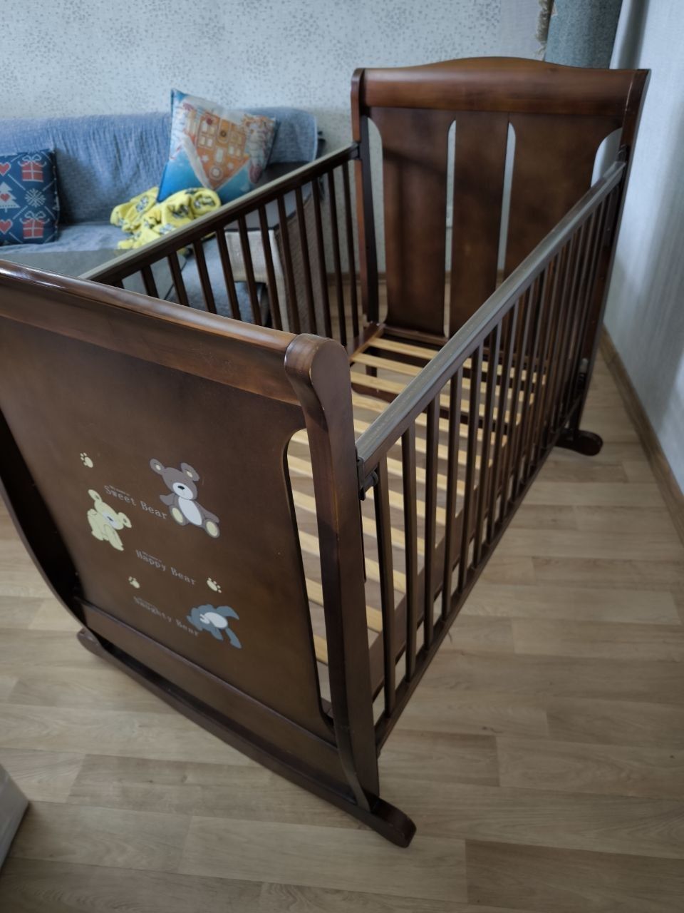 Продам детскую кровать
