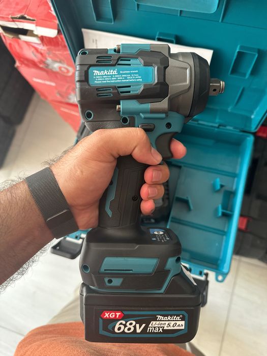 Гайкаверт шурупаверт