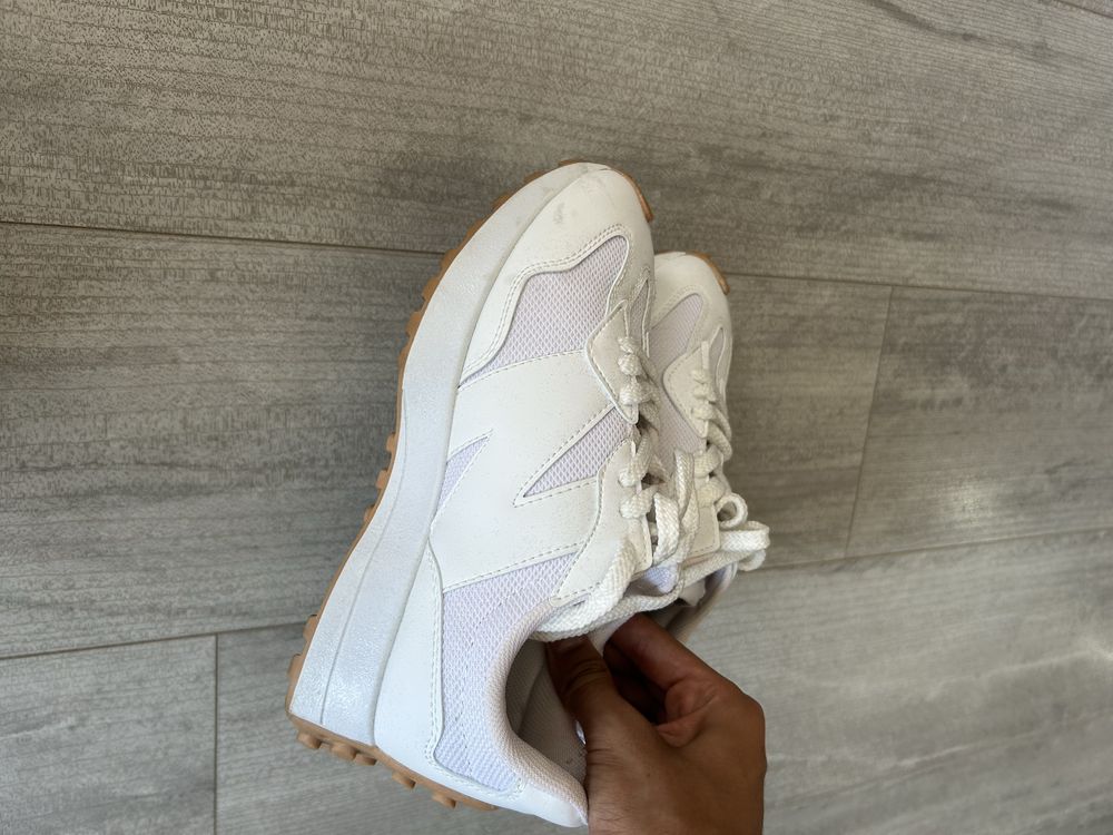 New balance N:37 обувани са броени пъти
