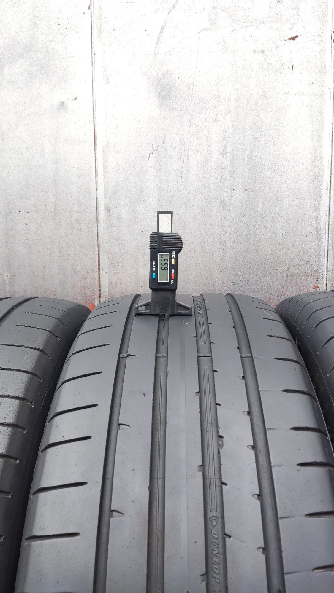 4бр. летни гуми 235/55/18 Dunlop SP Sport Maxx RT2, SUV
dot21
6.5mm
До