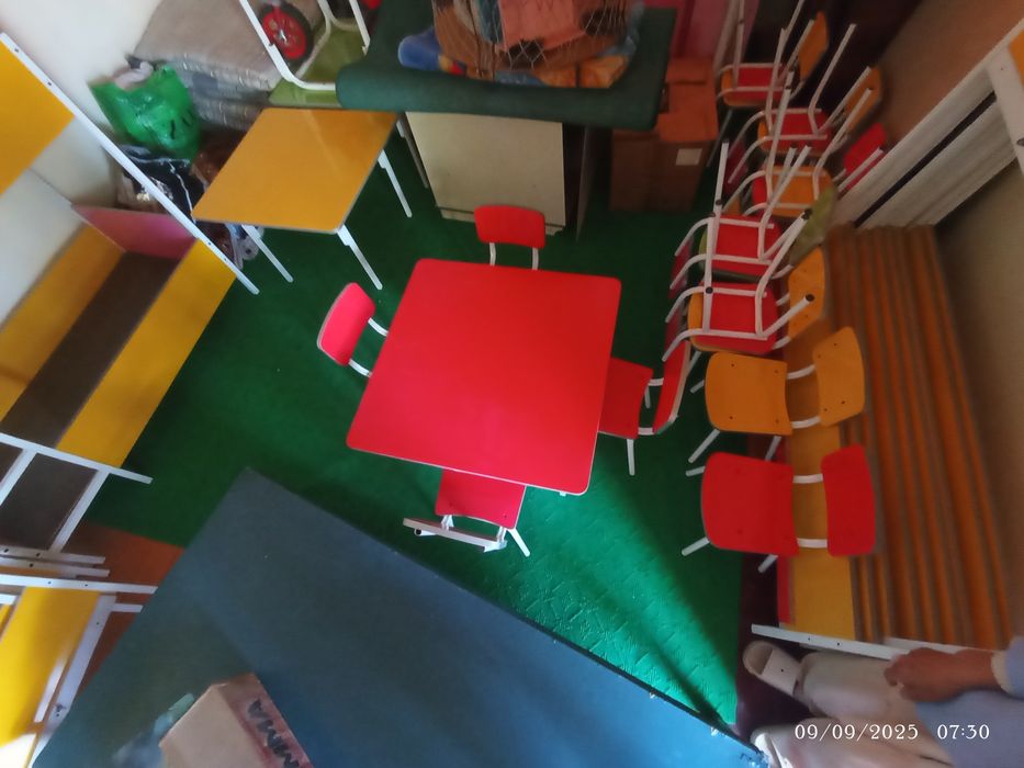 Holati: Yangi bolajonlar uchun mebel-divanlar  kelishilgan holda sotil