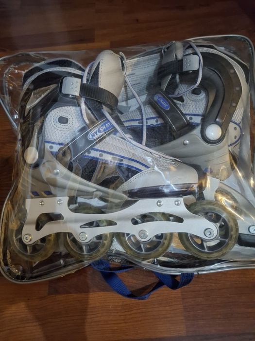 Vând role noi Hy Skate