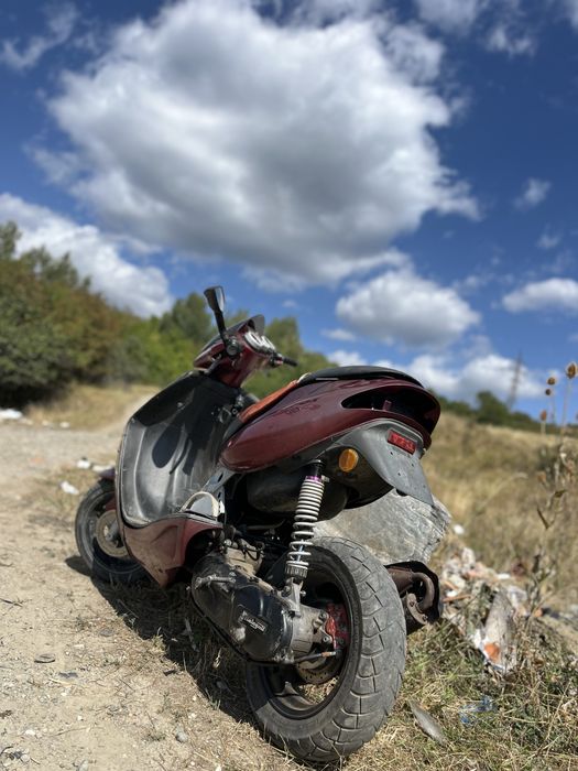 vand scuter malaguti f15 CITITI DESCRIEREA