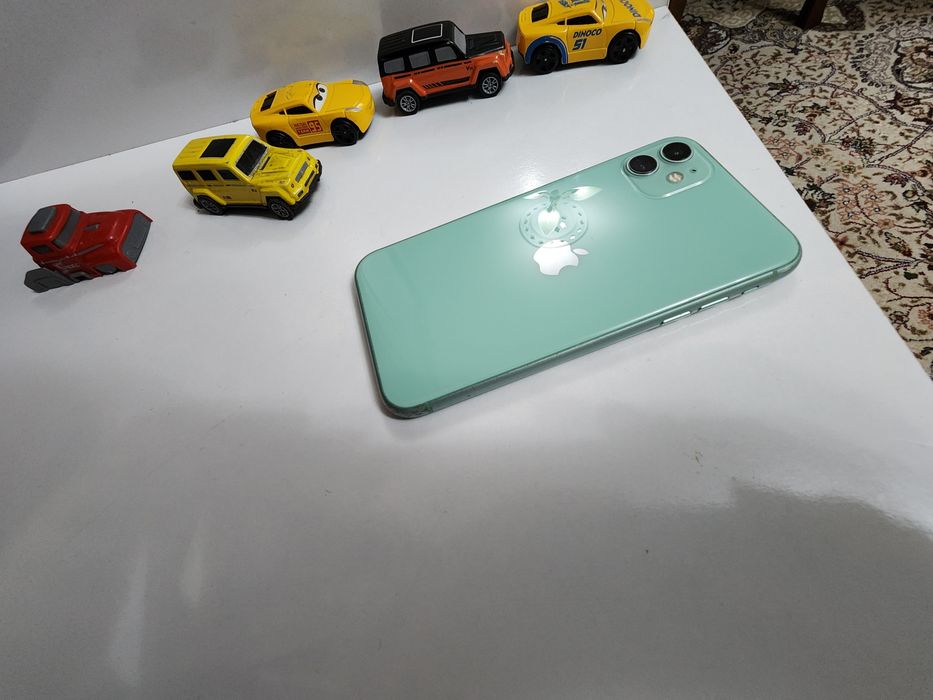 Iphone 11 Fialetiviy 128GB Batareka 100% Face yoq True ton bor