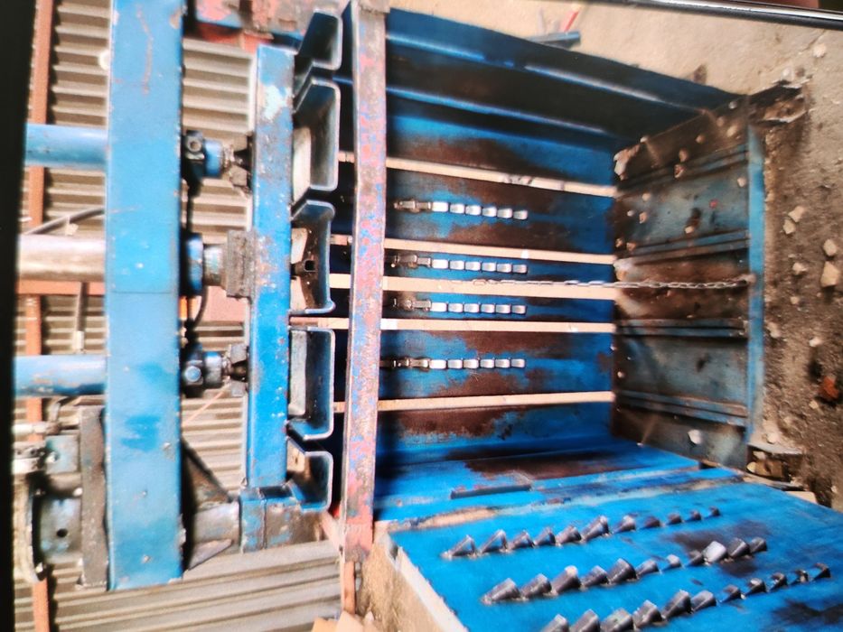 Пресс для макулатуры и вторсырья