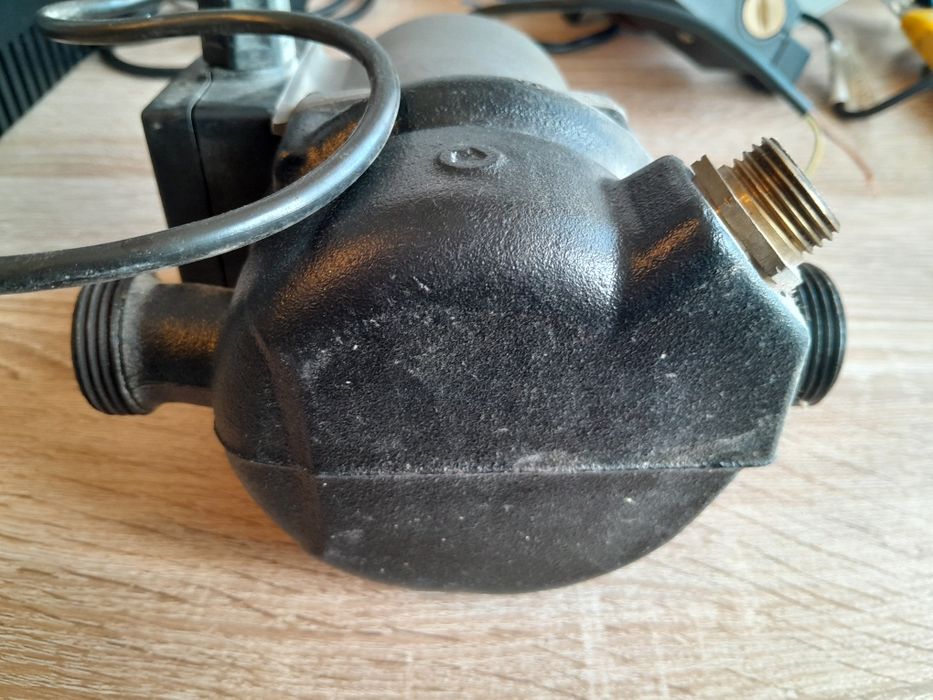 Pompa Bosch de recirculare apa Grundfos UP15-60 JULA