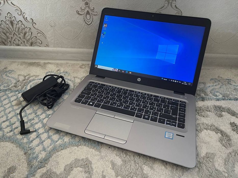 Hp 840 G3. Core-i5.  8/128 GB

Ekran 14.1" FullHD LED
Intel Core i5-62