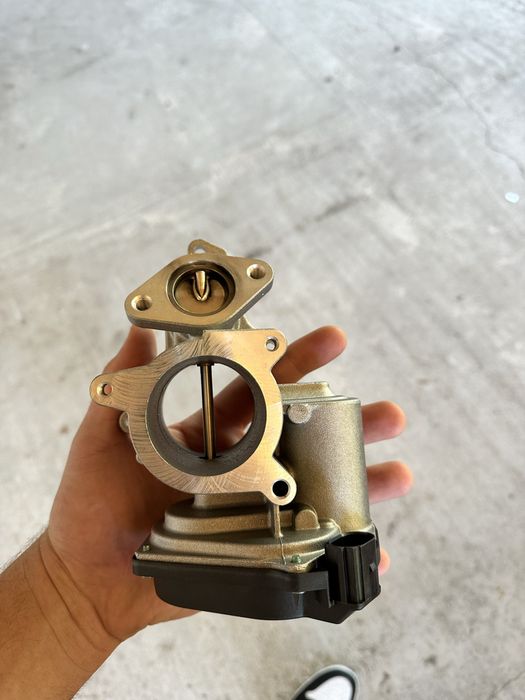 Vand supapa recircularea gazelor