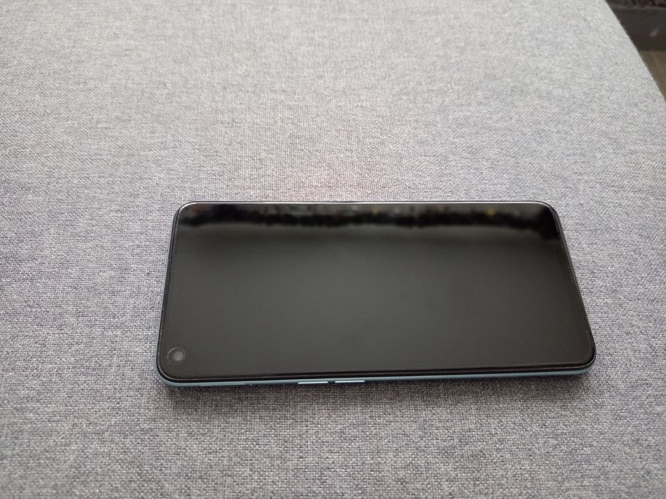 Vând telefon, Oppo A 96