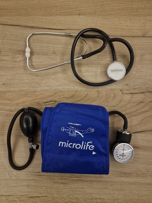 Set stetoscop + tensiometru manual (manometru)  Microlife