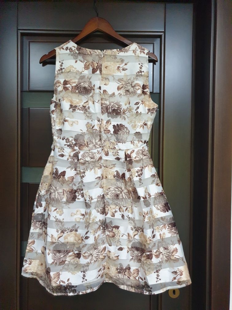 Rochie frumoasă  de vară