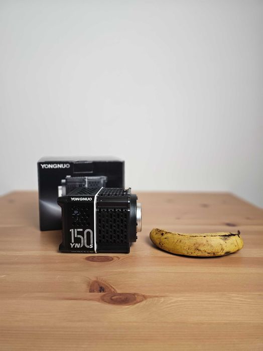 Lampa Foto/Video Yongnuo YN150S 150W, Softbox Bowens, Alimentator NOU