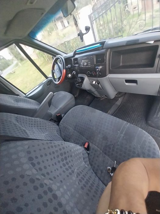 Vand sau schimb ford transit 2009