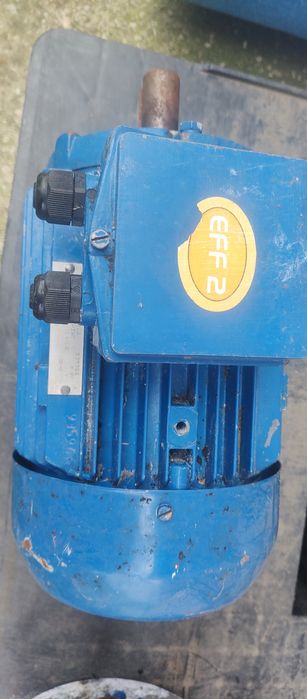 Motoare pentru utilaje industriale că noi