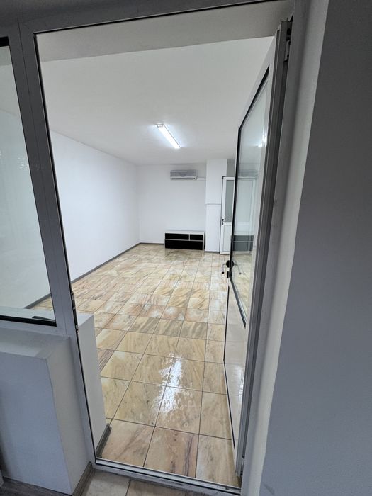 Spatiu comercial Dorobanti 1 vis a vis de Banca Transilvania