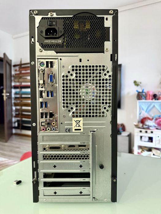 PC scoala & gaming i7-2700K, 24GB RAM, GTX 1050 Ti + casti TUF cadou
