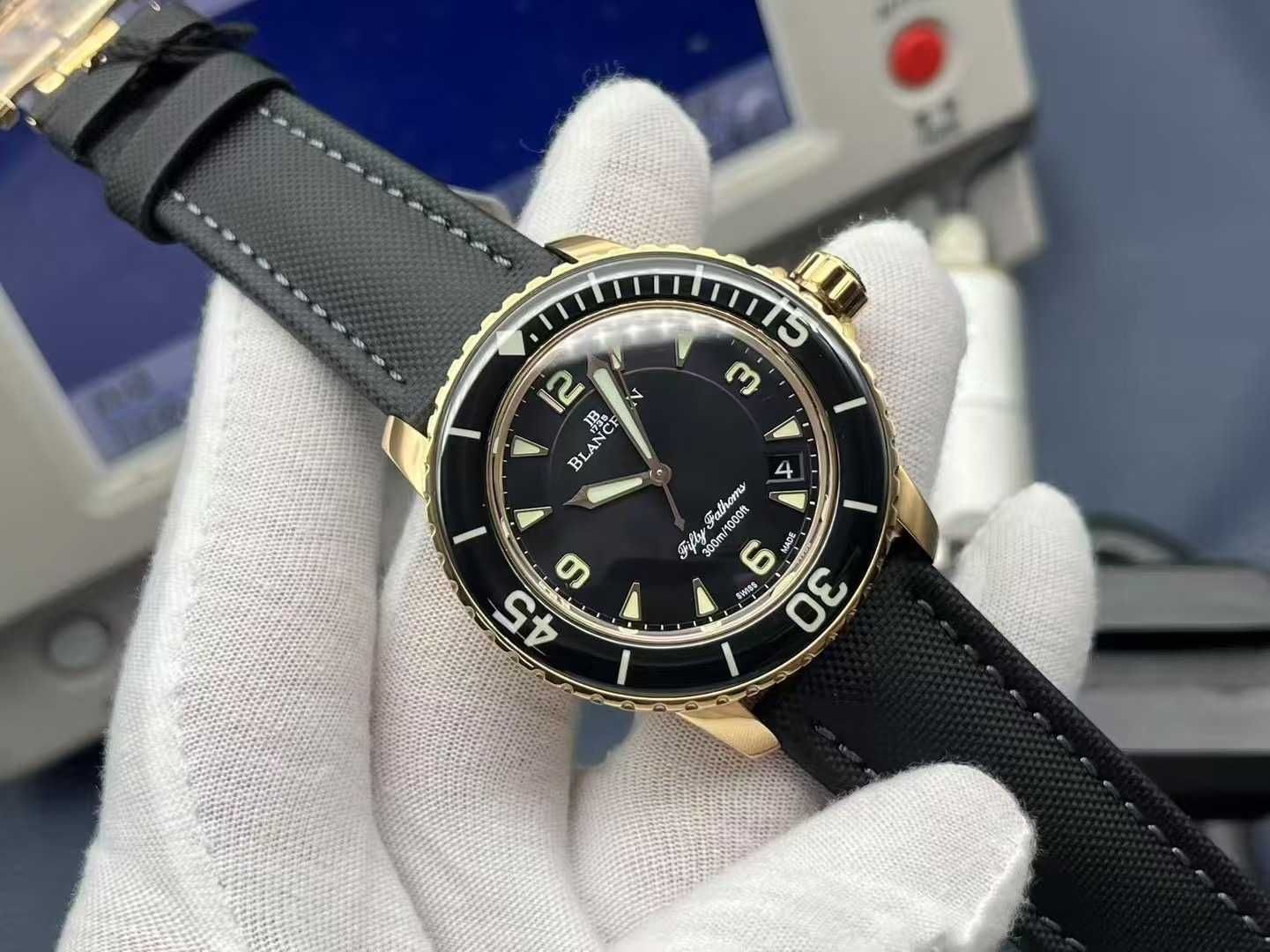 Blancpain Fifty Fathoms 45mm / AU 750 ЗЛАТО