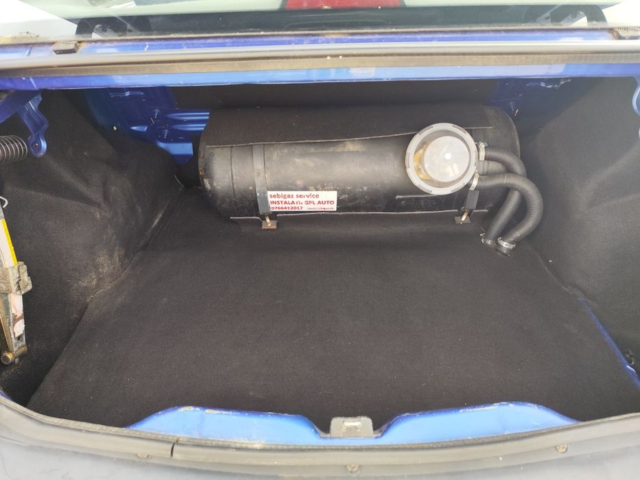 Vând Dacia Logan 1.4 Benzină+ GPL