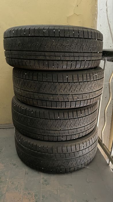 Шины б/у зимние Triangle 235/55/18
