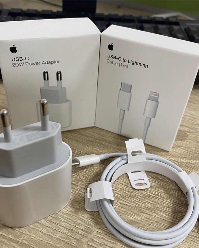 Зарядки Apple Lightning
